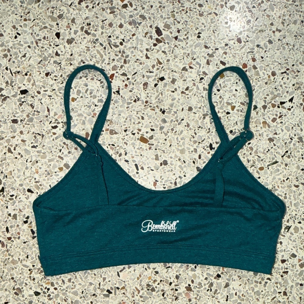 Bombshell Sportwear teal adjustable strap sports bra small s
